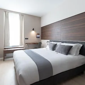 Ah - Duomo Essence Otel